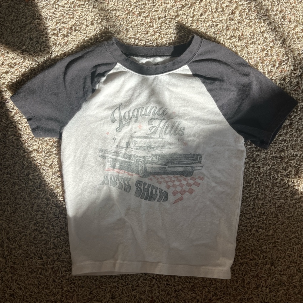 Hollister Black & White Graphic Crop Top